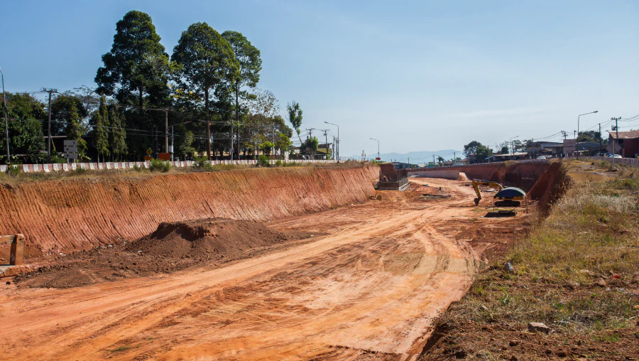 Land Clearing & Demolition Land Clearing & Demolition